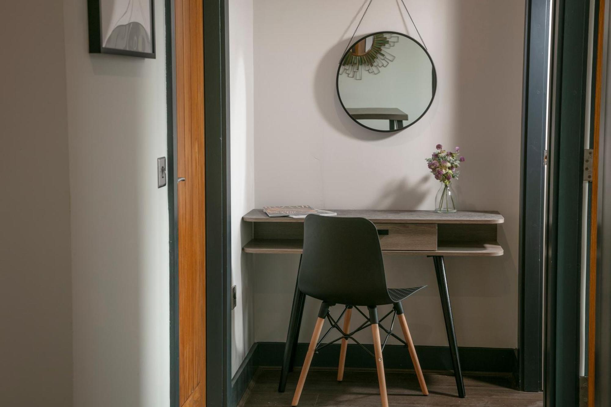 ליברפול Dockside Aparthotel, Best Western Signature Collection מראה חיצוני תמונה